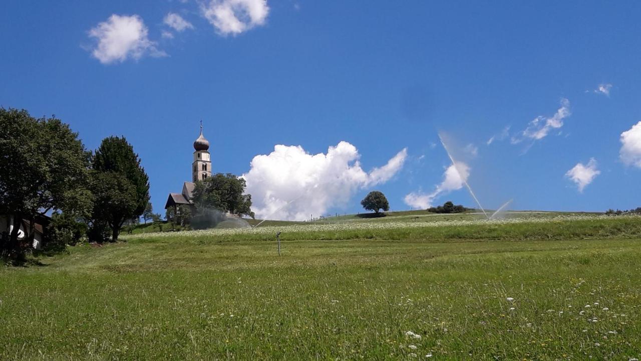 Seis am Schlern: Start für herrliche Wanderungen Exterior foto